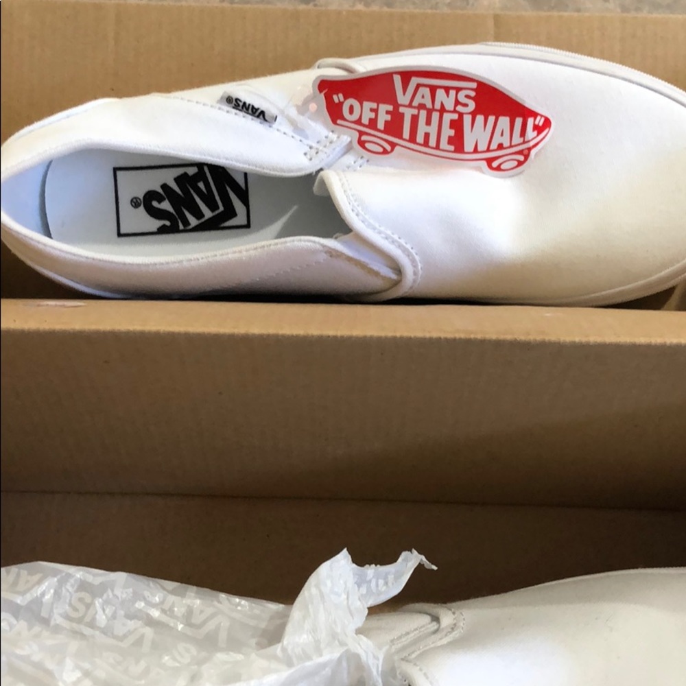 Vans slip on new with tag 7.5